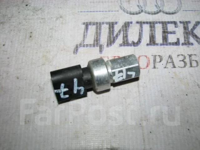 датчик кондиционера VW Touareg 2002-2010 - -