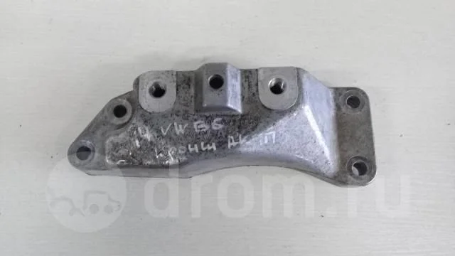 кронштейн акпп Audi A3 [8P1] 2003-2013 - -