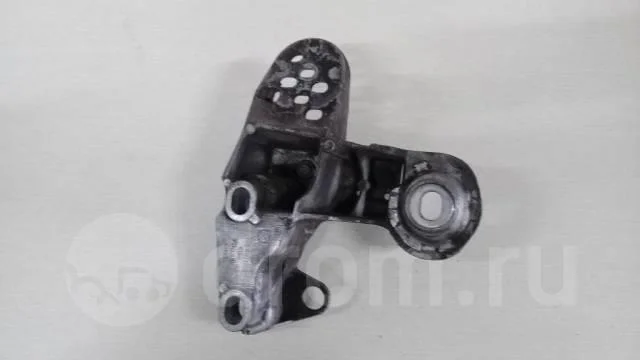 кронштейн опоры двигателя Audi A6 (C5) 1997-2004 L -