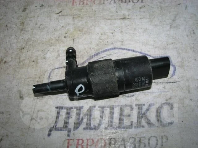 насос омывателя фар Audi A4 (B8) 2007-2015 - -