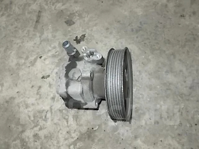 насос гидроусилителя Audi A4 (B8) 2007-2015 - -