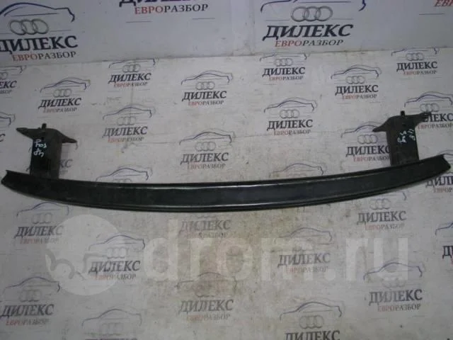 усилитель заднего бампера VW Jetta 2005-2011 - R