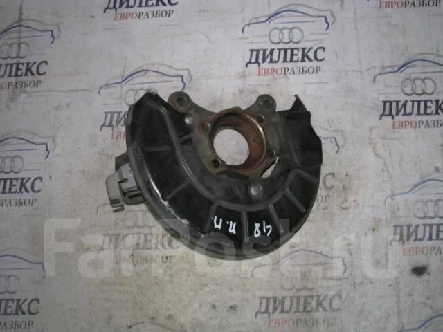 кулак поворотный VW Jetta 2005-2011 R F