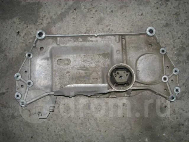 балка подмоторная VW Jetta 2005-2011 - -