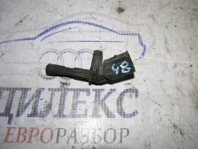 датчик abs VW Jetta 2005-2011 R R
