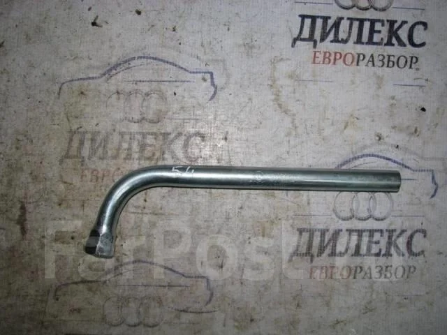 ключ баллонный VW Tiguan 2007-2011 - -