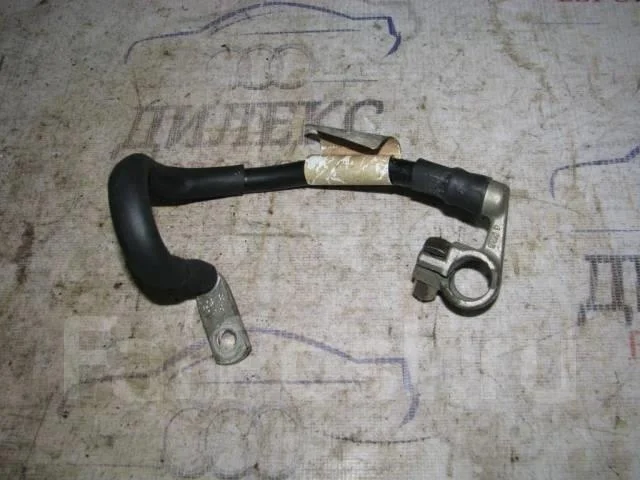 клемма аккумулятора минус VW Tiguan 2007-2011 - -