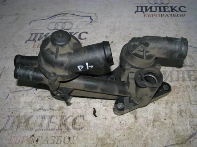 корпус термостата VW Jetta 2005-2011 - -