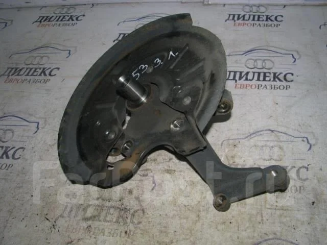 кулак поворотный VW Golf VI 2009-2012 L R