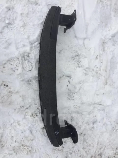 усилитель переднего бампера VW Golf V Plus 2005-2014 - F