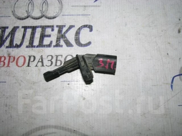 датчик abs VW Passat (B6) 2005-2010 R R