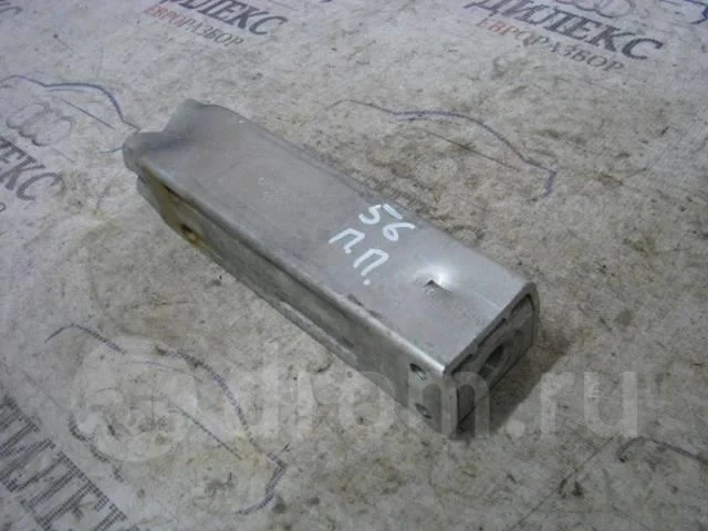 кронштейн усилителя переднего бампера Audi A6 (C6 4F) 2004-2011 R F
