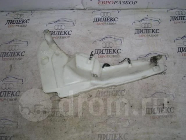 бачок омывателя лобового стекла Audi A6 (C6 4F) 2004-2011 - -