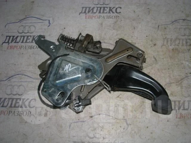 рычаг стояночного тормоза VW Touareg 2002-2010 - -