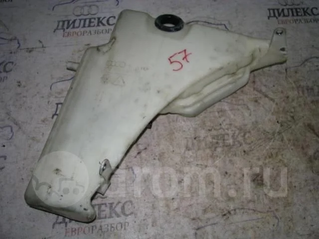 бачок омывателя лобового стекла Audi A4 (B8) 2007-2015 - -