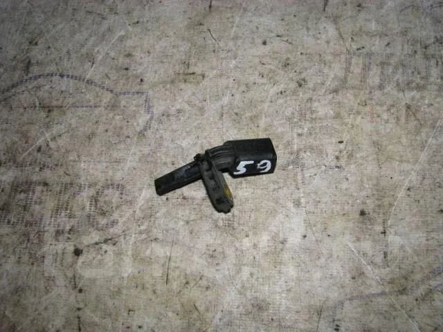 датчик abs Audi A3 [8P1] 2003-2013 L F