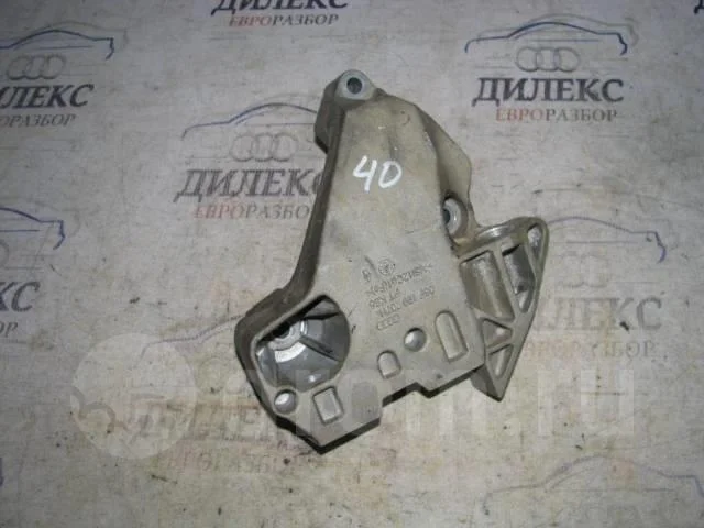 кронштейн двигателя VW Passat (B6) 2005-2010 R -