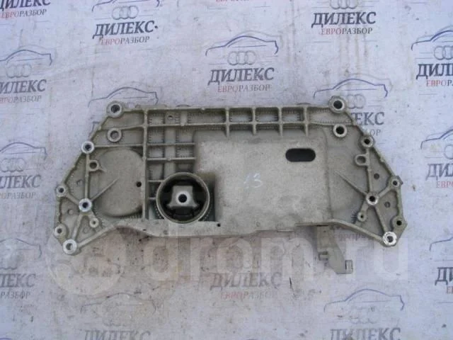 балка подмоторная VW Golf V Plus 2005-2014 - -