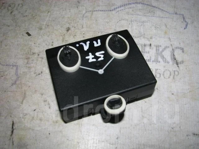 блок управления двери Audi A4 (B8) 2007-2015 - -