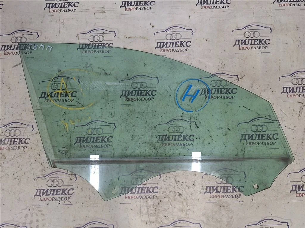 стекло двери Audi A4 (B8) 2007-2015 R F