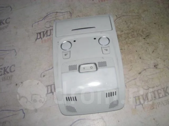 плафон салонный Audi A4 (B8) 2007-2015 - -