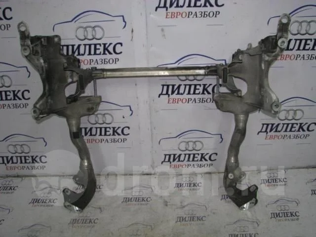 балка подмоторная Audi A4 (B8) 2007-2015 - -