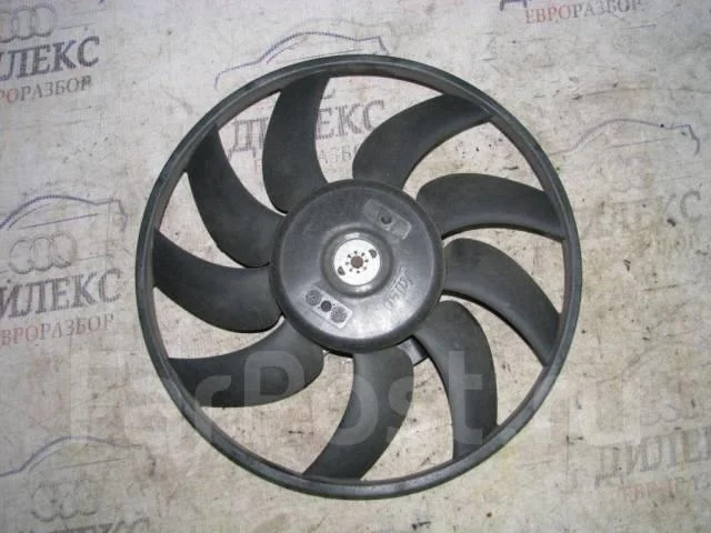 вентилятор радиатора Audi A4 (B8) 2007-2015 - -