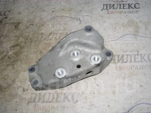 кронштейн акпп VW Tiguan 2007-2011 L -