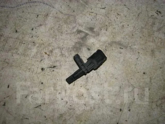 датчик abs VW Tiguan 2007-2011 R F
