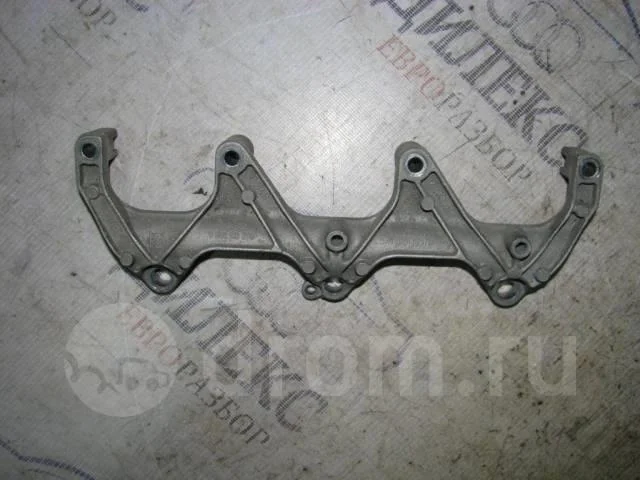 кронштейн (сопут. товар) Audi A4 (B8) 2007-2015 - -