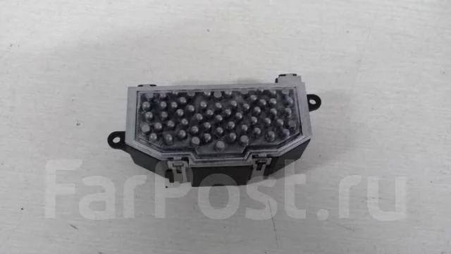 резистор отопителя VW Golf VI 2009-2012 - -