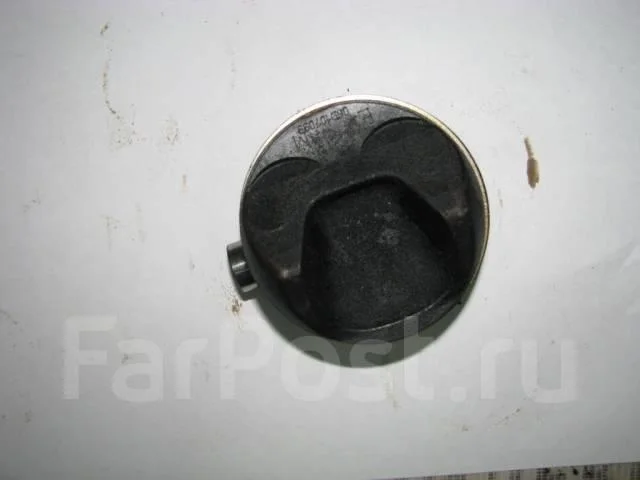 поршень VW Passat (B6) 2005-2010 - -