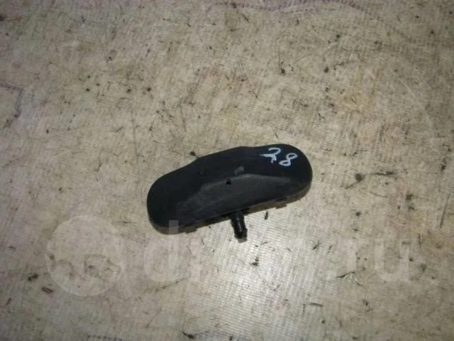 форсунка омывателя лобового стекла VW Jetta 2005-2011 - -