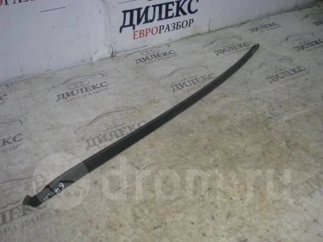 молдинг лобового стекла Audi A4 (B8) 2007-2015 R -