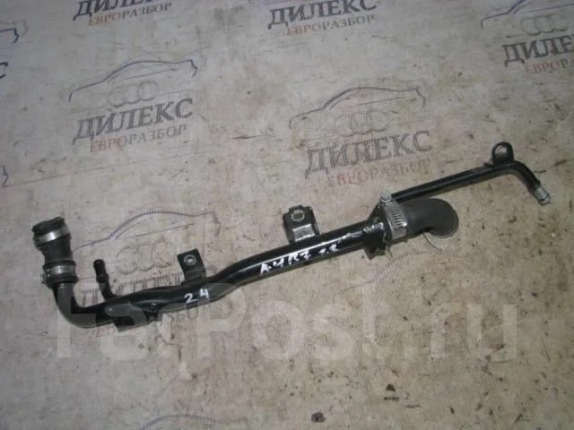 трубка системы охлаждения Audi A4 (B7) 2004-2009 - -