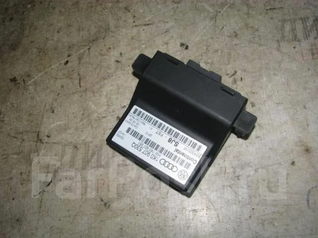 диагностический интерфейс шин данных VW Tiguan 2007-2011 - -