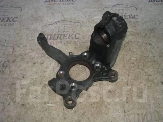 кулак поворотный VW Tiguan 2007-2011 L F