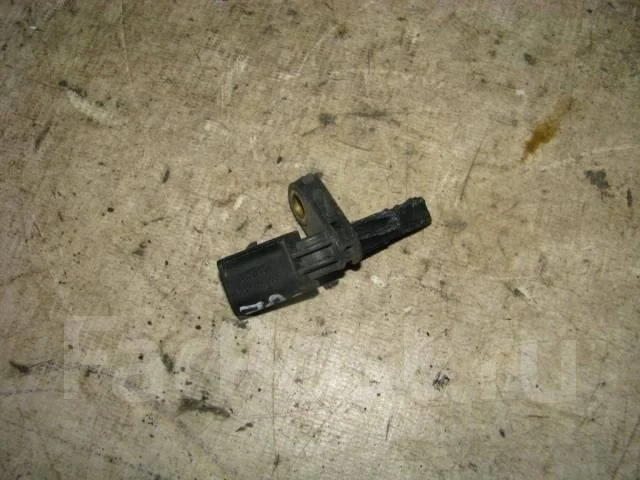 датчик abs VW Tiguan 2007-2011 L -