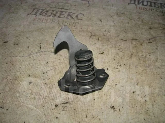 крючок капота BMW 3-серия E90/E91 2005> - -