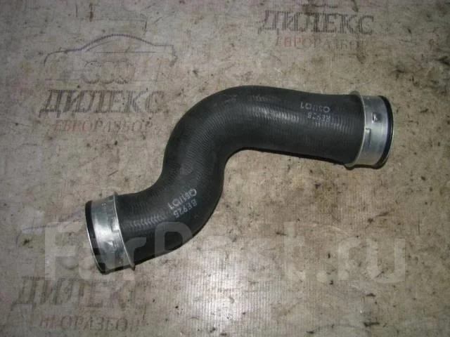 патрубок интеркулера VW Passat (B6) 2005-2010 - -