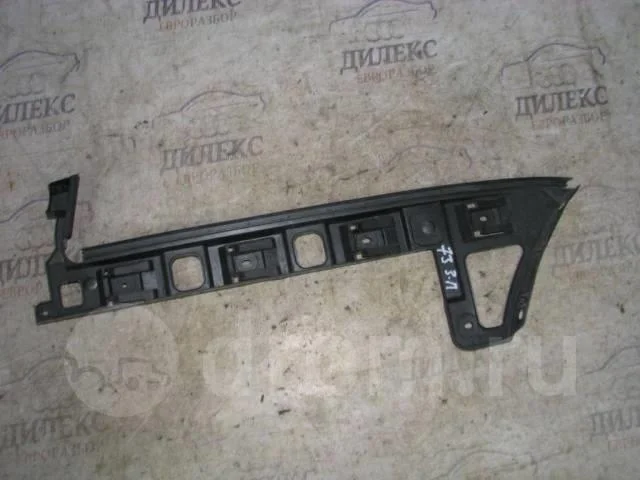 направляющая заднего бампера VW Passat (B6) 2005-2010 R R