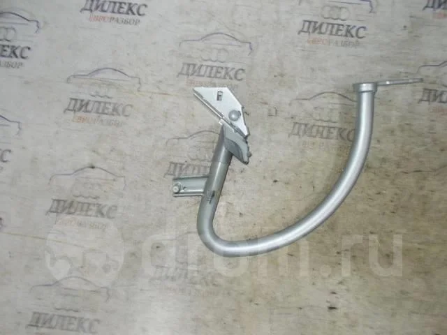 петля крышки багажника Audi A4 (B8) 2007-2015 L -