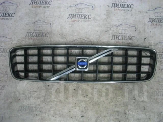 решетка радиатора Volvo XC90 2002 > - -