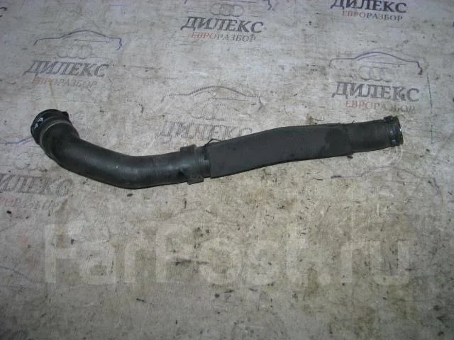 патрубок радиатора VW Passat CC 2008-2017 - -