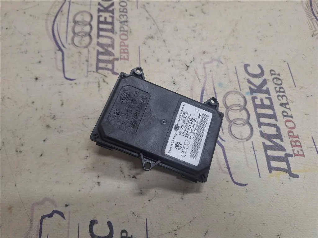 блок адаптивного освещения Audi A4 (B8) 2007-2015 - -