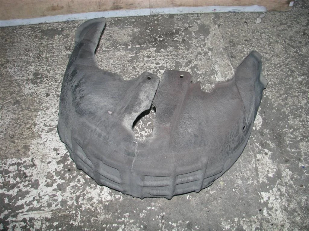 подкрылок Audi A4 (B8) 2007-2015 L R