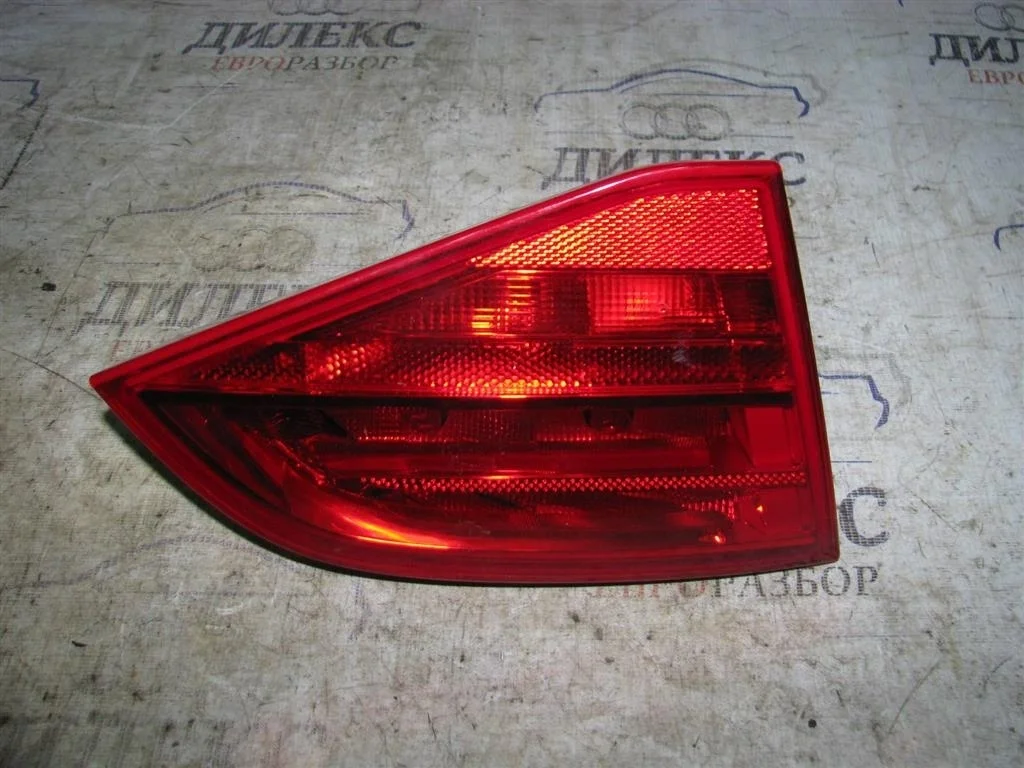 фонарь внутренний Audi A4 (B8) 2007-2015 L R