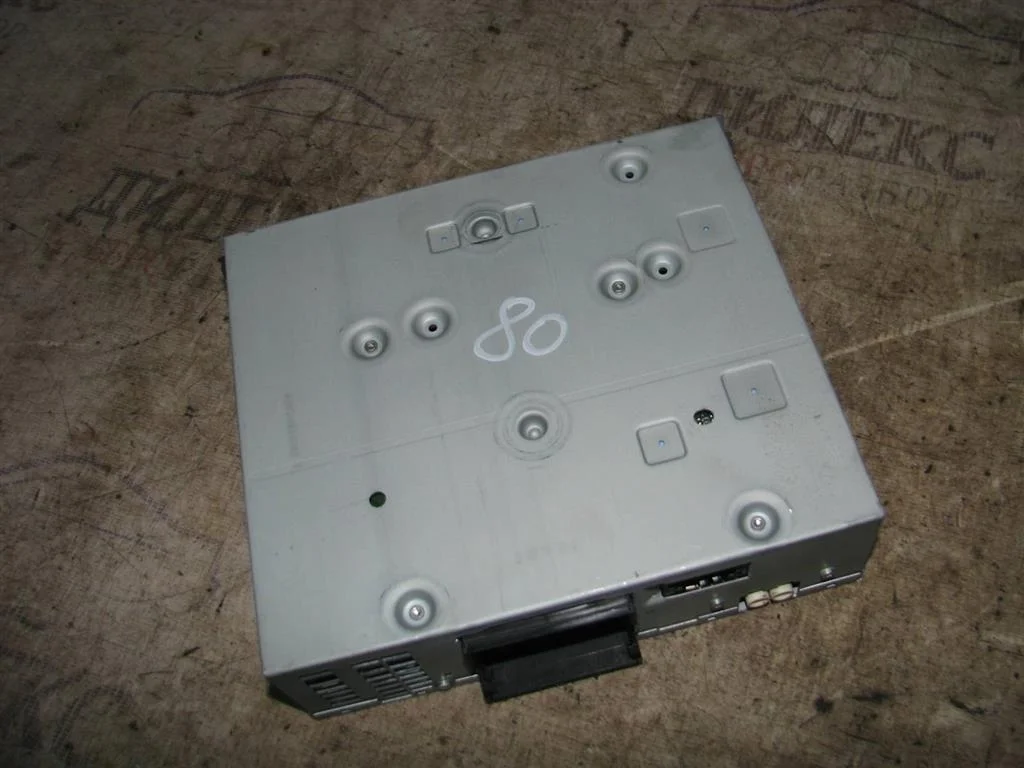 магнитола Audi A4 (B8) 2007-2015 - -