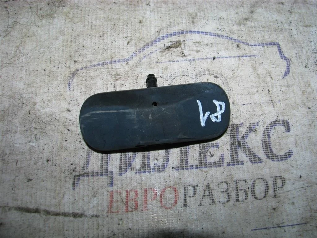 форсунка омывателя лобового стекла VW Tiguan 2007-2011 - -