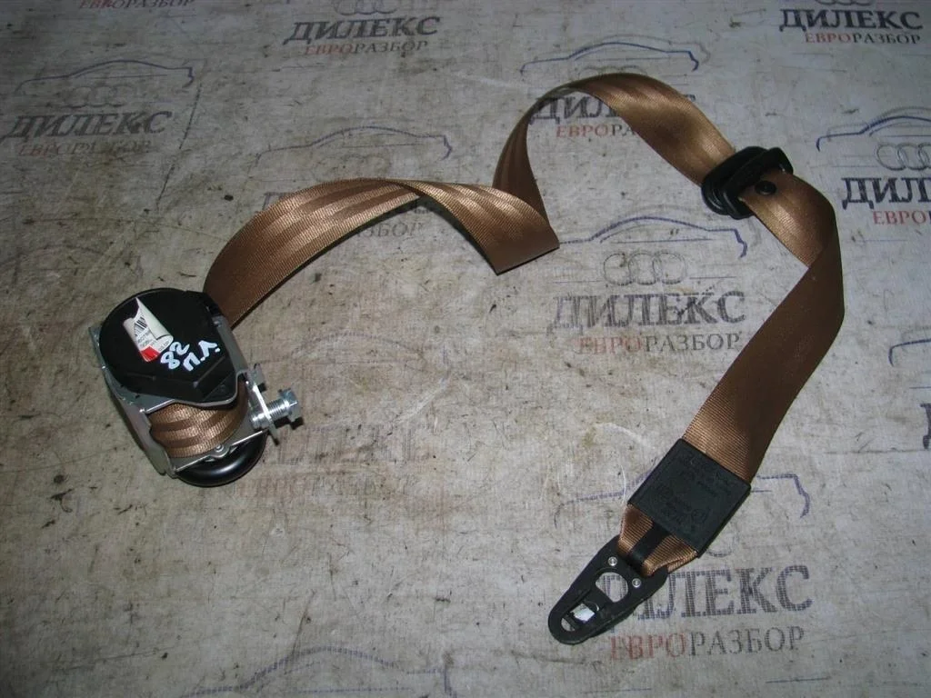 ремень безопасности Audi A6 (C6 4F) 2004-2011 L F